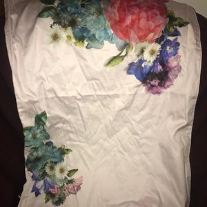 NWOT Ted Baker Set of 2 Zipper Pillow Cases